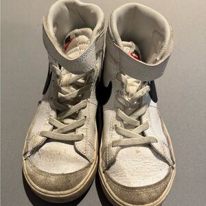 Nike Kids High-Top Blazer sneakers - White and Black size 12